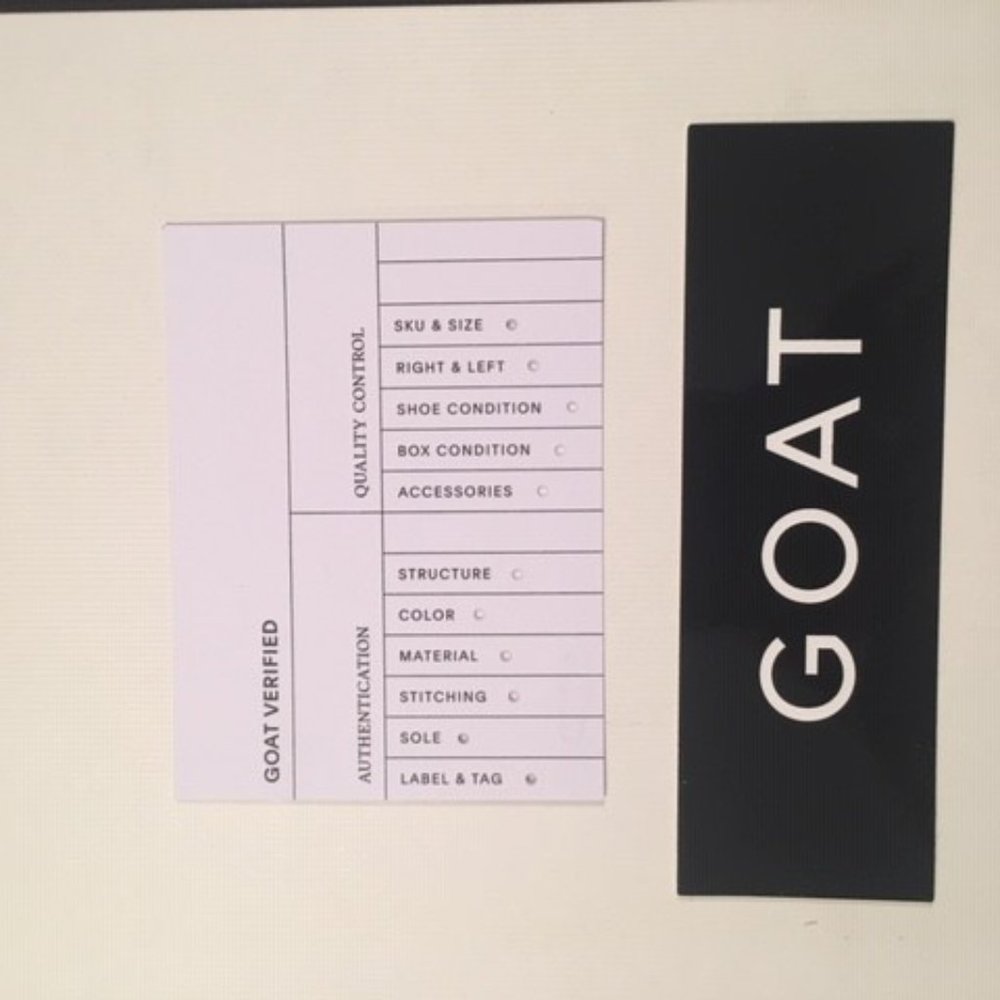 Gucci White Pursuit Slides